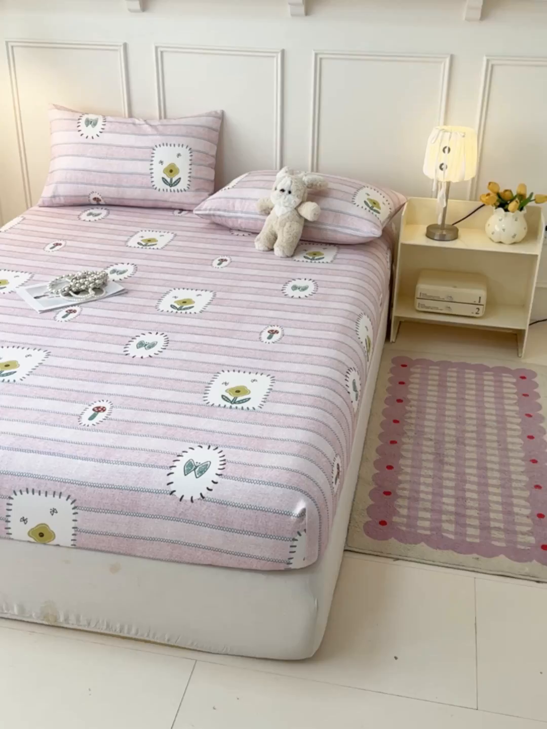 91家纺网 家纺一手货源 找家纺 缦彩 2026新款A类全棉老粗布床笠单件加厚床罩三件套 浅草花信