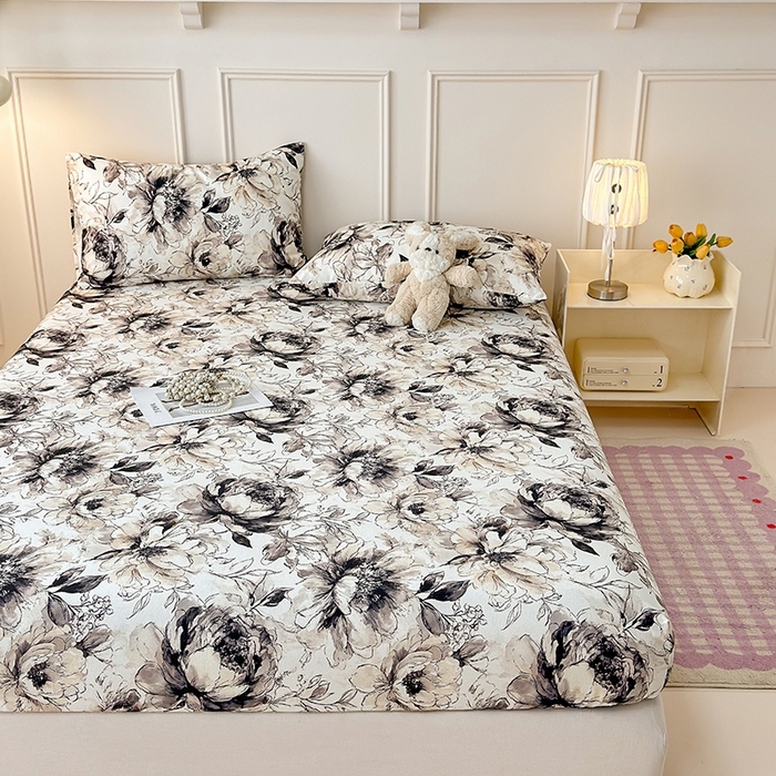 91家纺网 家纺一手货源 找家纺 缦彩 2026新款A类全棉老粗布床笠单件加厚床罩三件套 素墨芳华