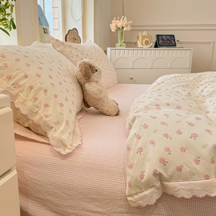 91家纺网 家纺一手货源 找家纺 漫仙阁家纺 2026新款云感泡芙棉四件套 小玫瑰