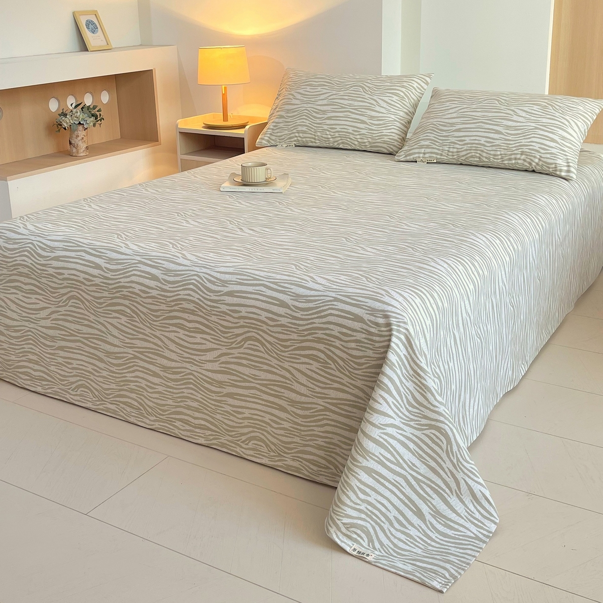 91家纺网 家纺一手货源 找家纺 春皖家纺 2026新款全棉老粗布席子凉席普通款单床单床单单件 星野纹-米