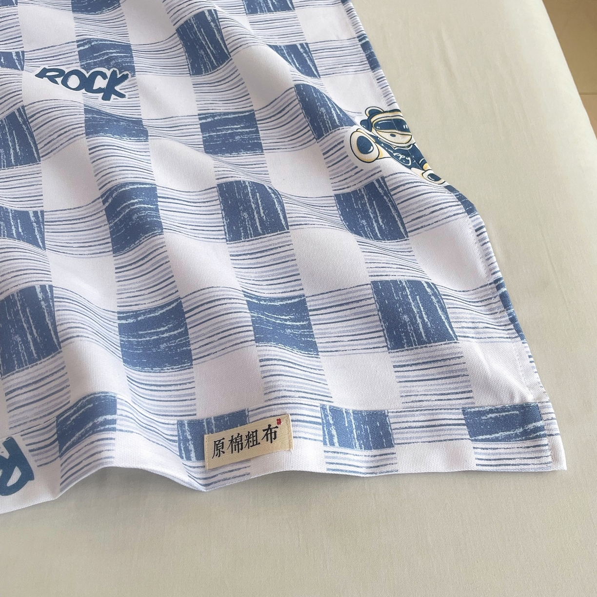 91家纺网 家纺一手货源 找家纺 春皖家纺 2026新款全棉老粗布席子凉席普通款单床单床单单件 摇滚