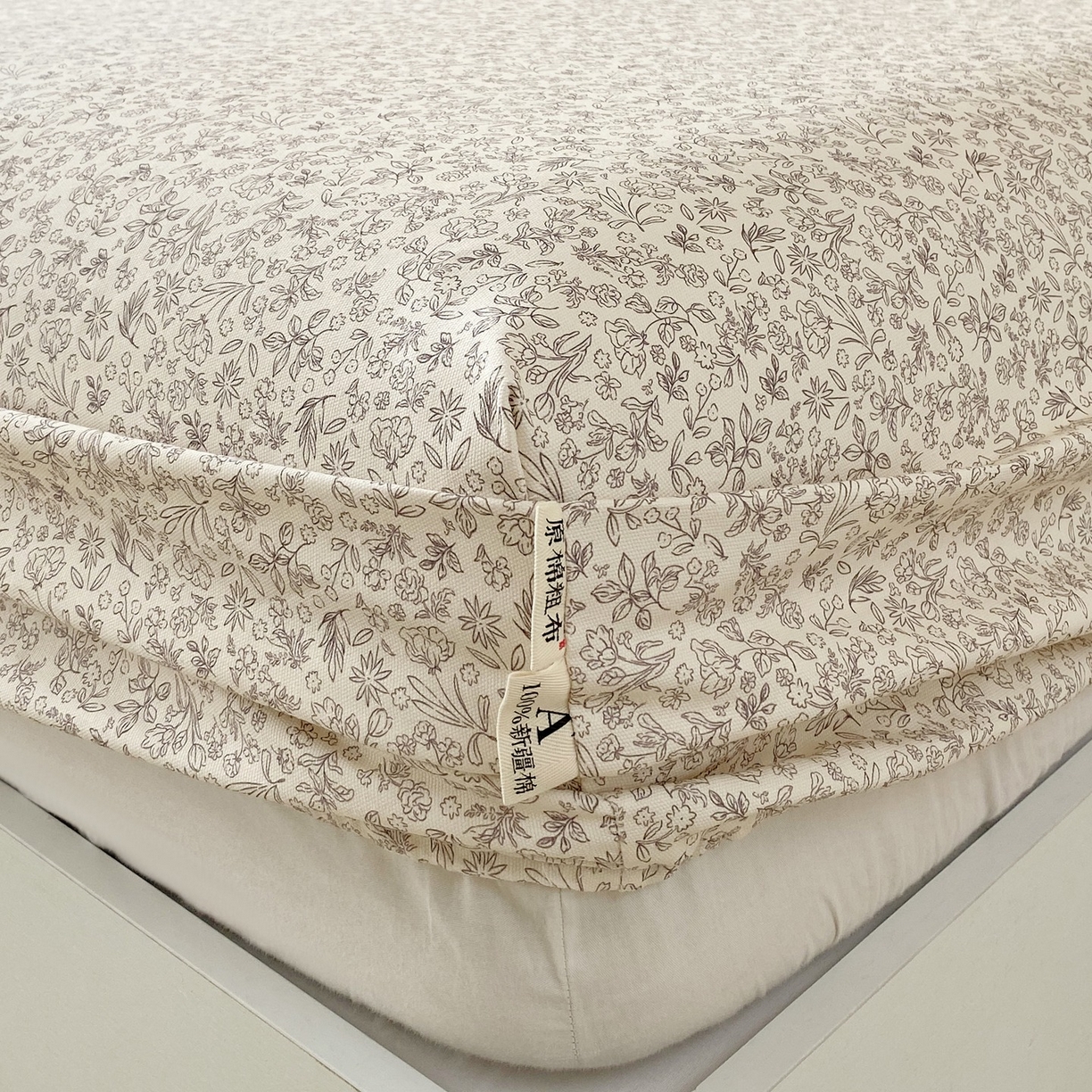 91家纺网 家纺一手货源 找家纺 春皖家纺 2026新款全棉老粗布席子凉席普通款单床笠床笠单件 醒风