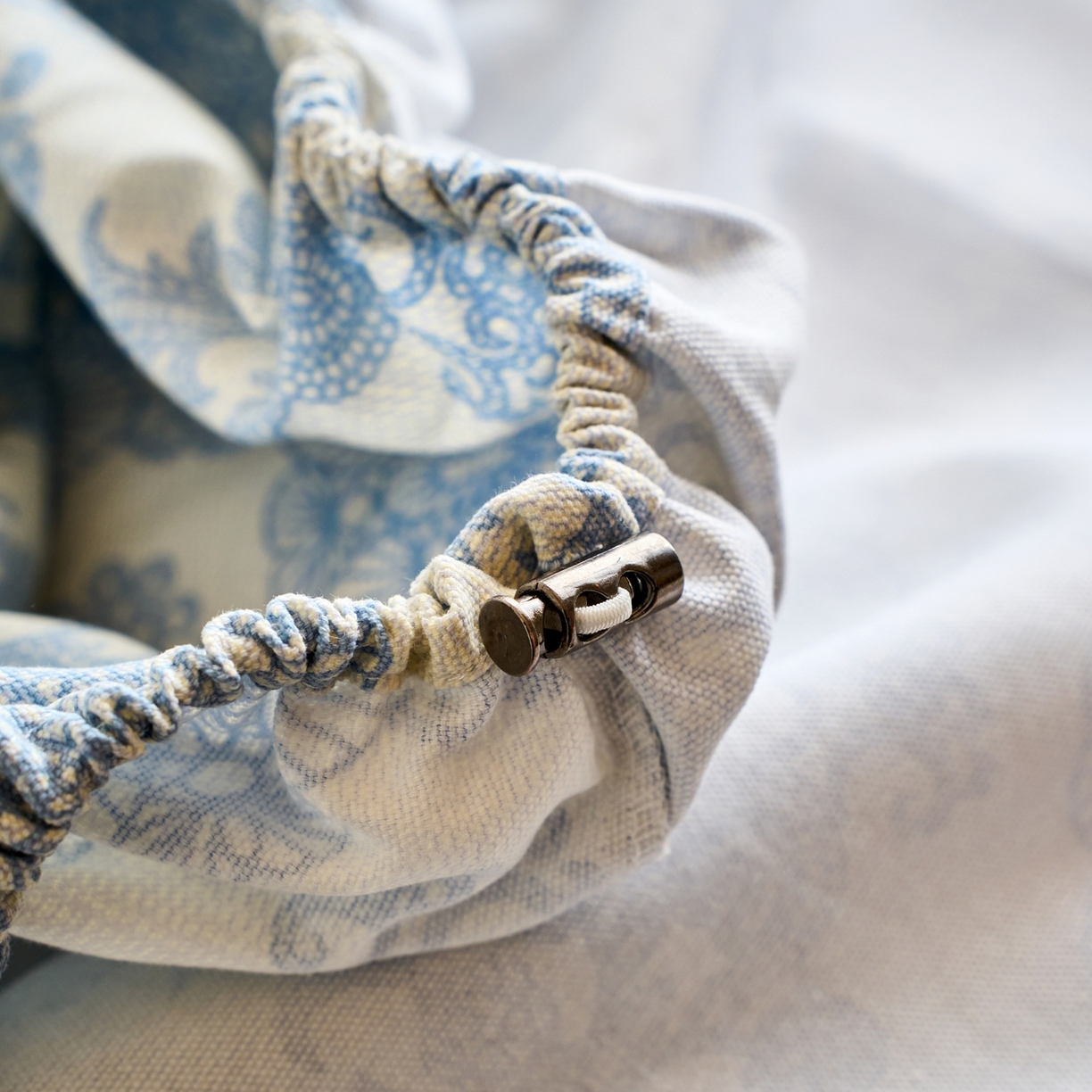 91家纺网 家纺一手货源 找家纺 春皖家纺 2026新款全棉老粗布席子凉席工艺款单床笠床笠单件 卢卡