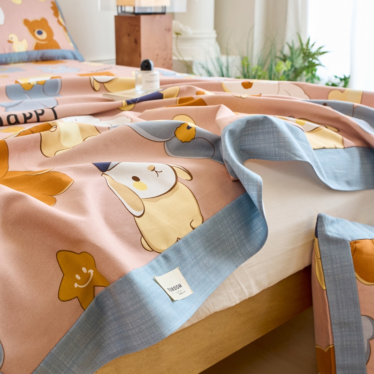 91家纺网 家纺一手货源 找家纺 春皖家纺 2026新款全棉老粗布席子凉席工艺款单床单床单单件 快乐熊