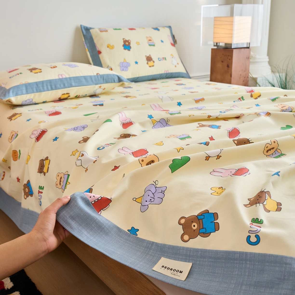 91家纺网 家纺一手货源 找家纺 春皖家纺 2026新款全棉老粗布席子凉席工艺款单床单床单单件 快乐园