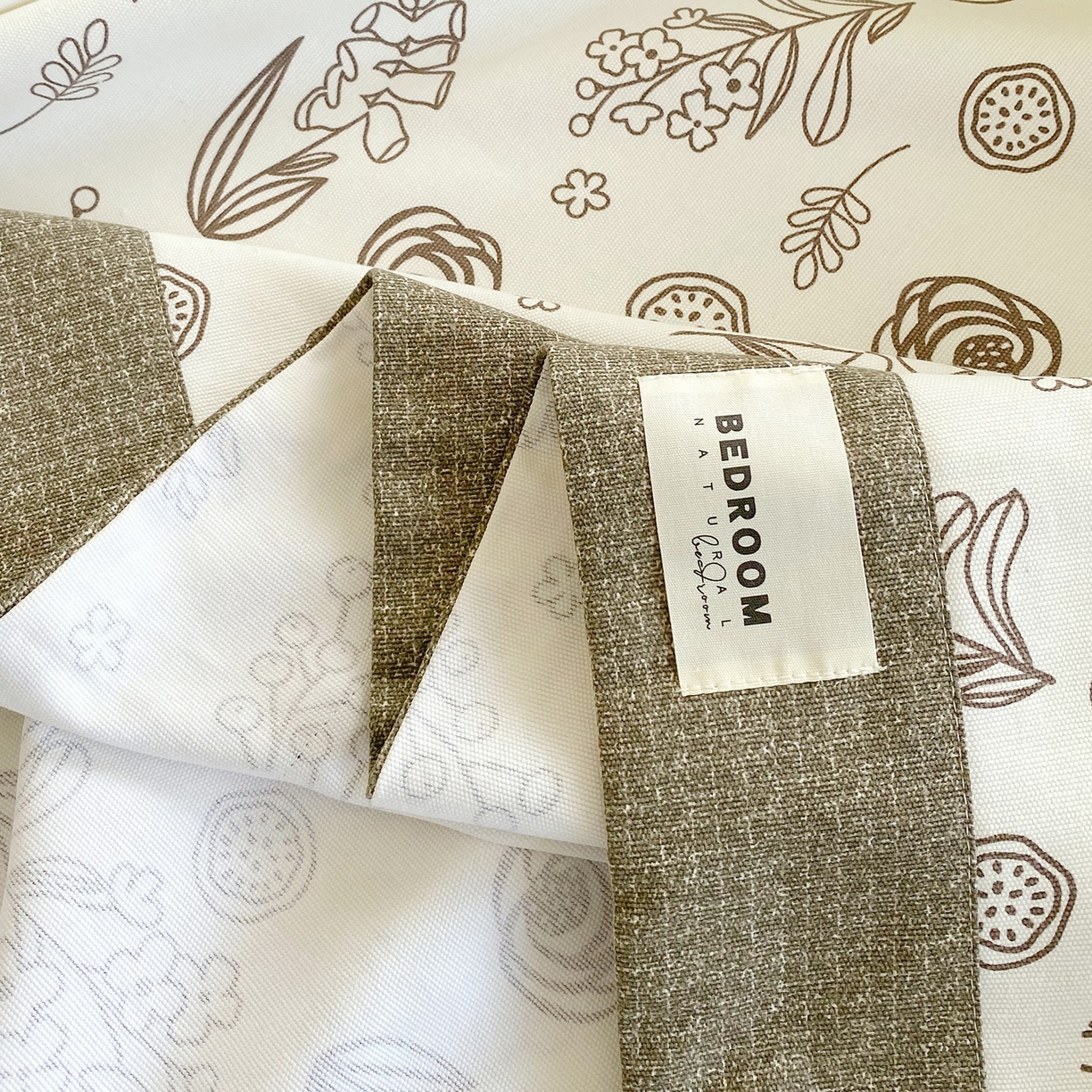 91家纺网 家纺一手货源 找家纺 春皖家纺 2026新款全棉老粗布席子凉席工艺款单床单床单单件 浅韵-白