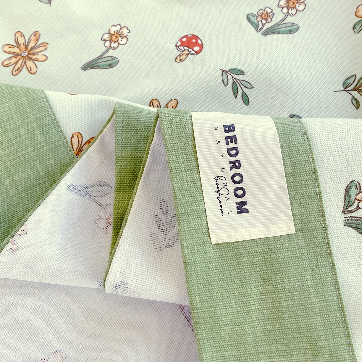 91家纺网 家纺一手货源 找家纺 春皖家纺 2026新款全棉老粗布席子凉席工艺款单床单床单单件 兔开心