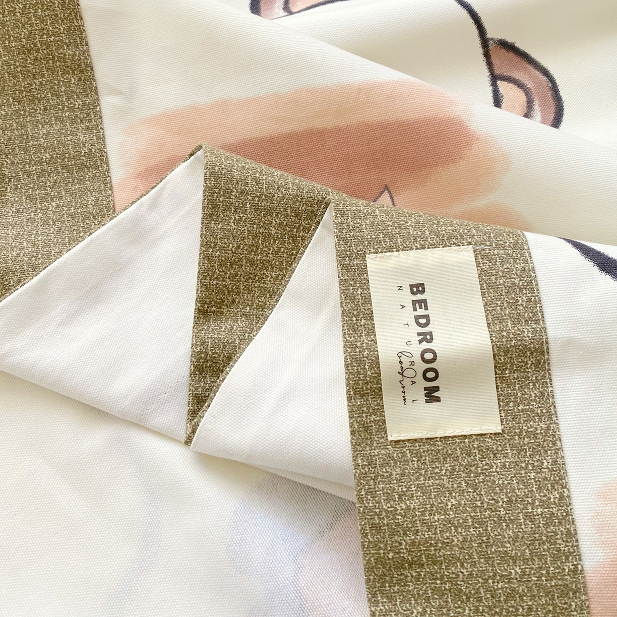 91家纺网 家纺一手货源 找家纺 春皖家纺 2026新款全棉老粗布席子凉席工艺款单床单床单单件 幸运熊