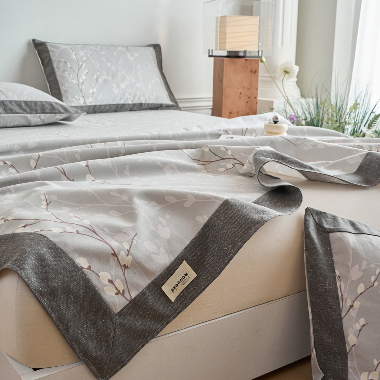 91家纺网 家纺一手货源 找家纺 春皖家纺 2026新款全棉老粗布席子凉席工艺款单床单床单单件 枝丫