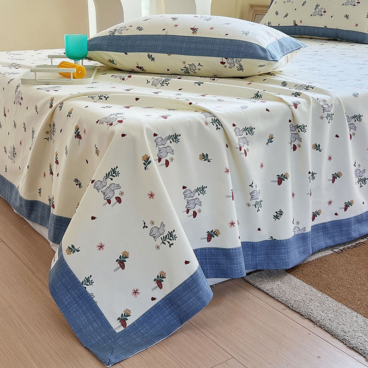 91家纺网 家纺一手货源 找家纺 春皖家纺 2026新款全棉老粗布工艺款单枕套枕套单件 蘑菇兔