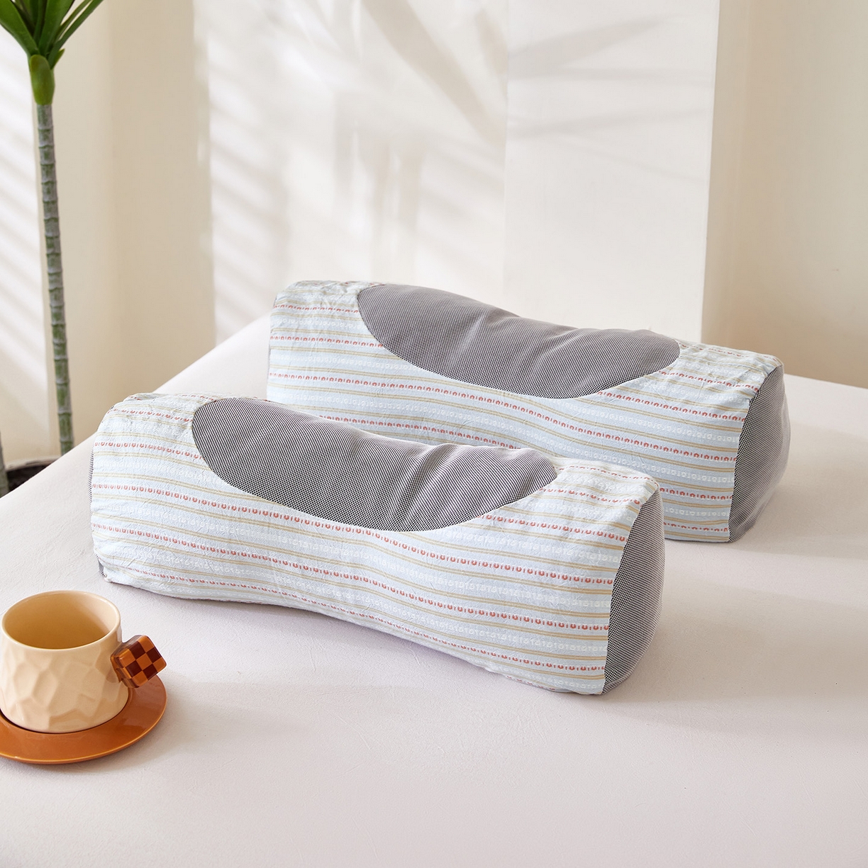 91家纺网 家纺一手货源 找家纺 梦叶草 2026新款全棉3D条纹网面透气荞麦枕头护颈枕芯 全棉条纹3D网面荞麦枕-浅蓝