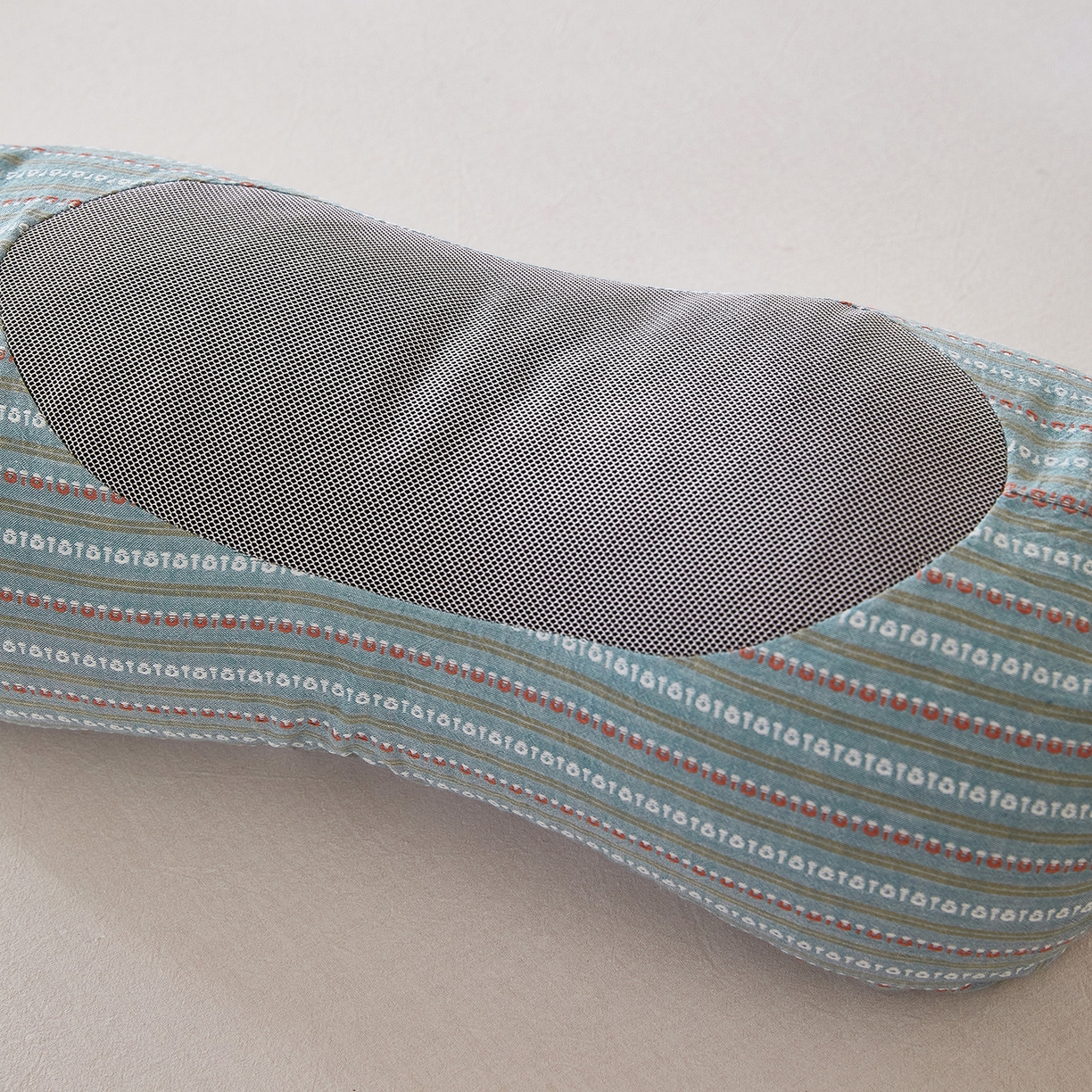 91家纺网 家纺一手货源 找家纺 梦叶草 2026新款全棉3D条纹网面透气荞麦枕头护颈枕芯 全棉条纹3D网面荞麦枕-蓝色