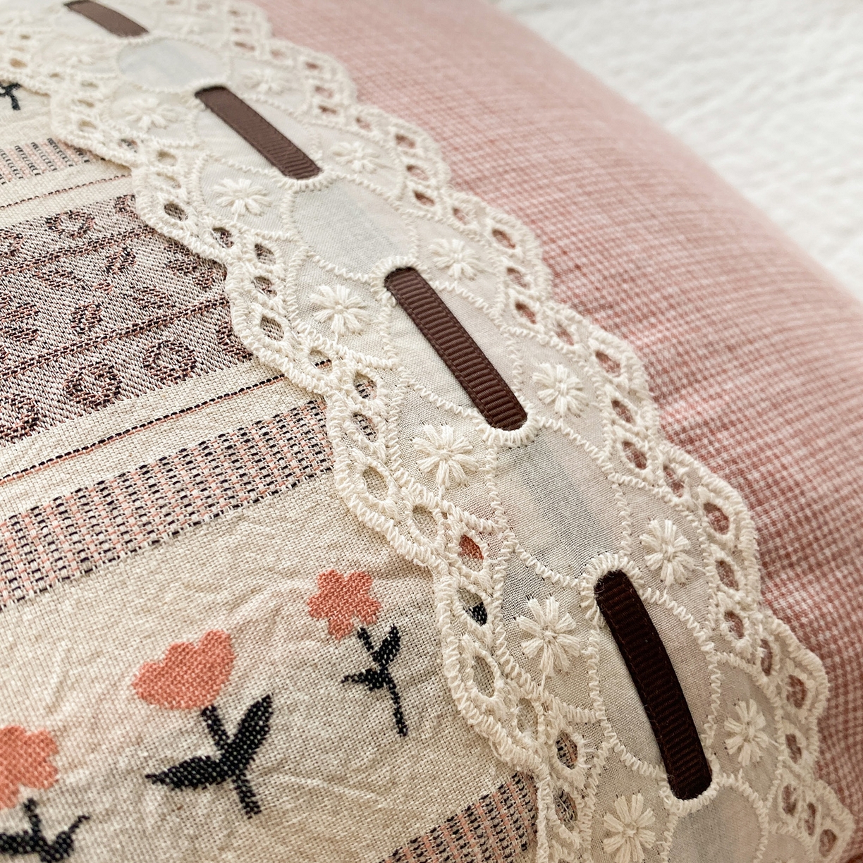 91家纺网 家纺一手货源 找家纺 梦叶草 2026新款全棉双层纱花边荞麦枕公主风荞麦枕头 全棉双层纱公主风荞麦枕-粉色