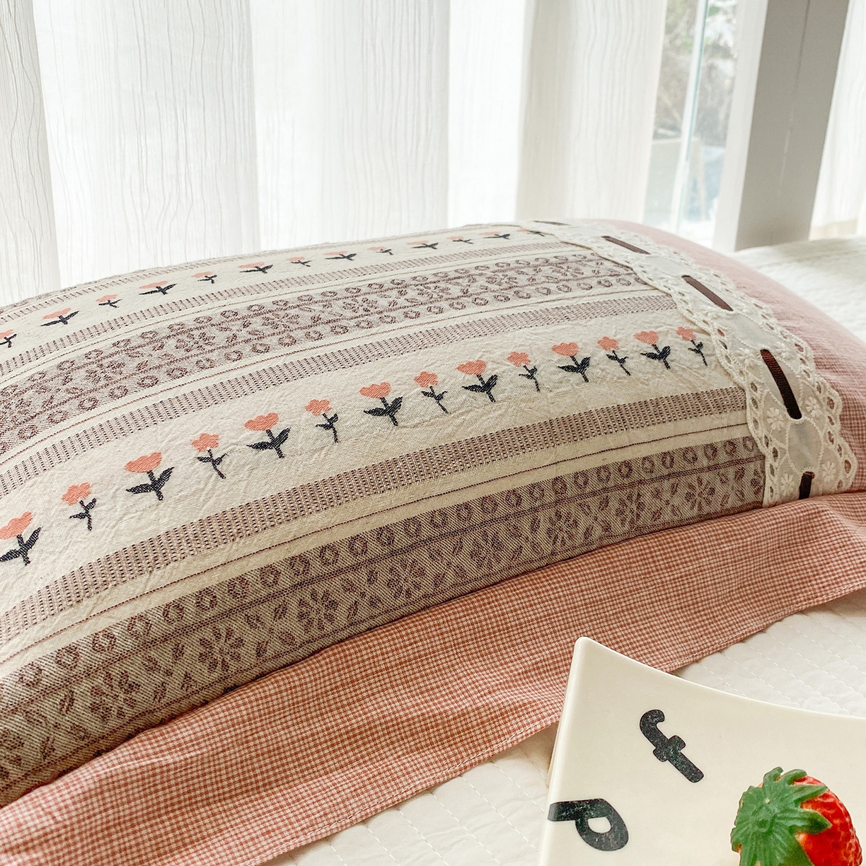 91家纺网 家纺一手货源 找家纺 梦叶草 2026新款全棉双层纱花边荞麦枕公主风荞麦枕头 全棉双层纱公主风荞麦枕-粉色