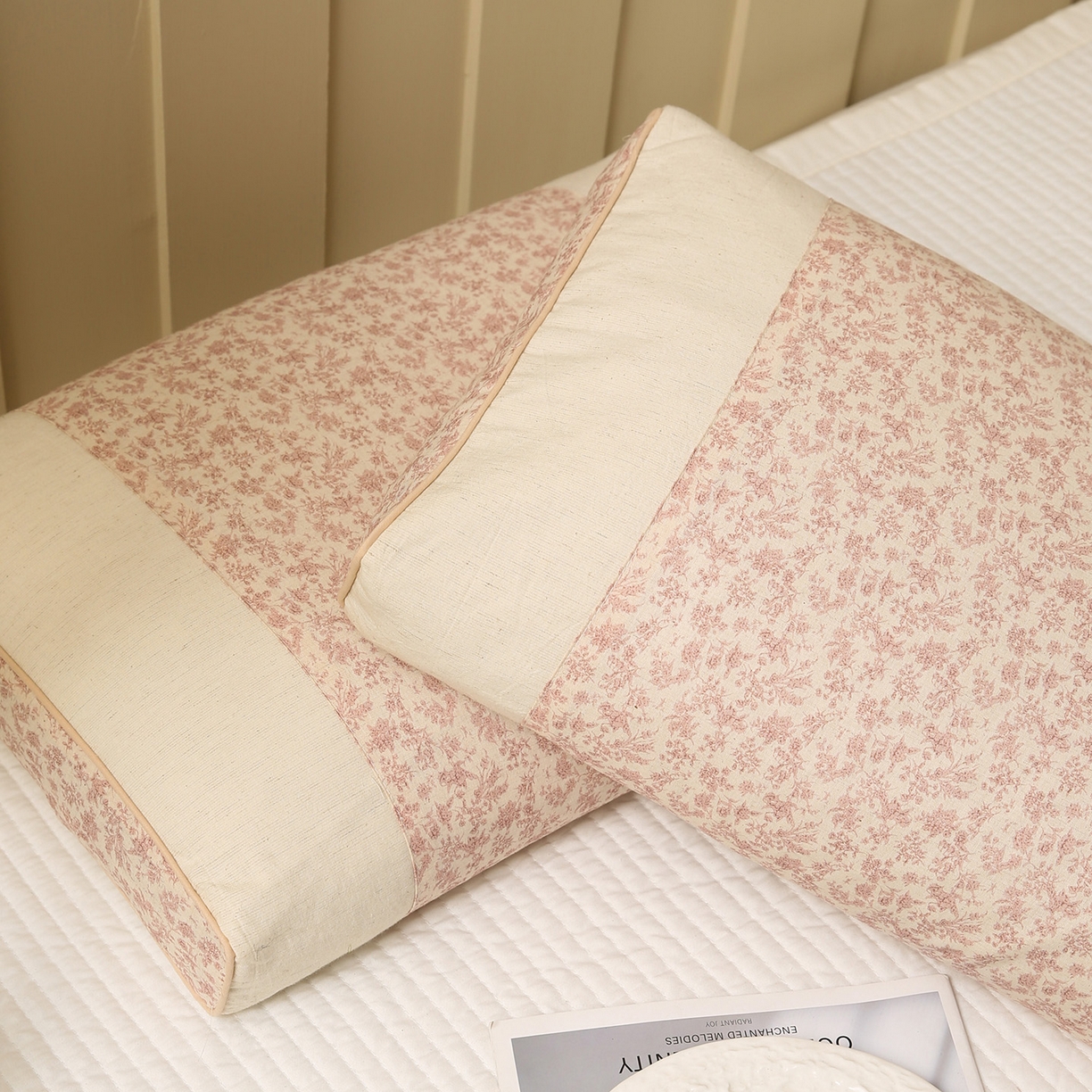 91家纺网 家纺一手货源 找家纺 梦叶草 2026新款全棉小碎花宫廷荞麦枕头枕芯 宫廷荞麦枕-小碎花粉