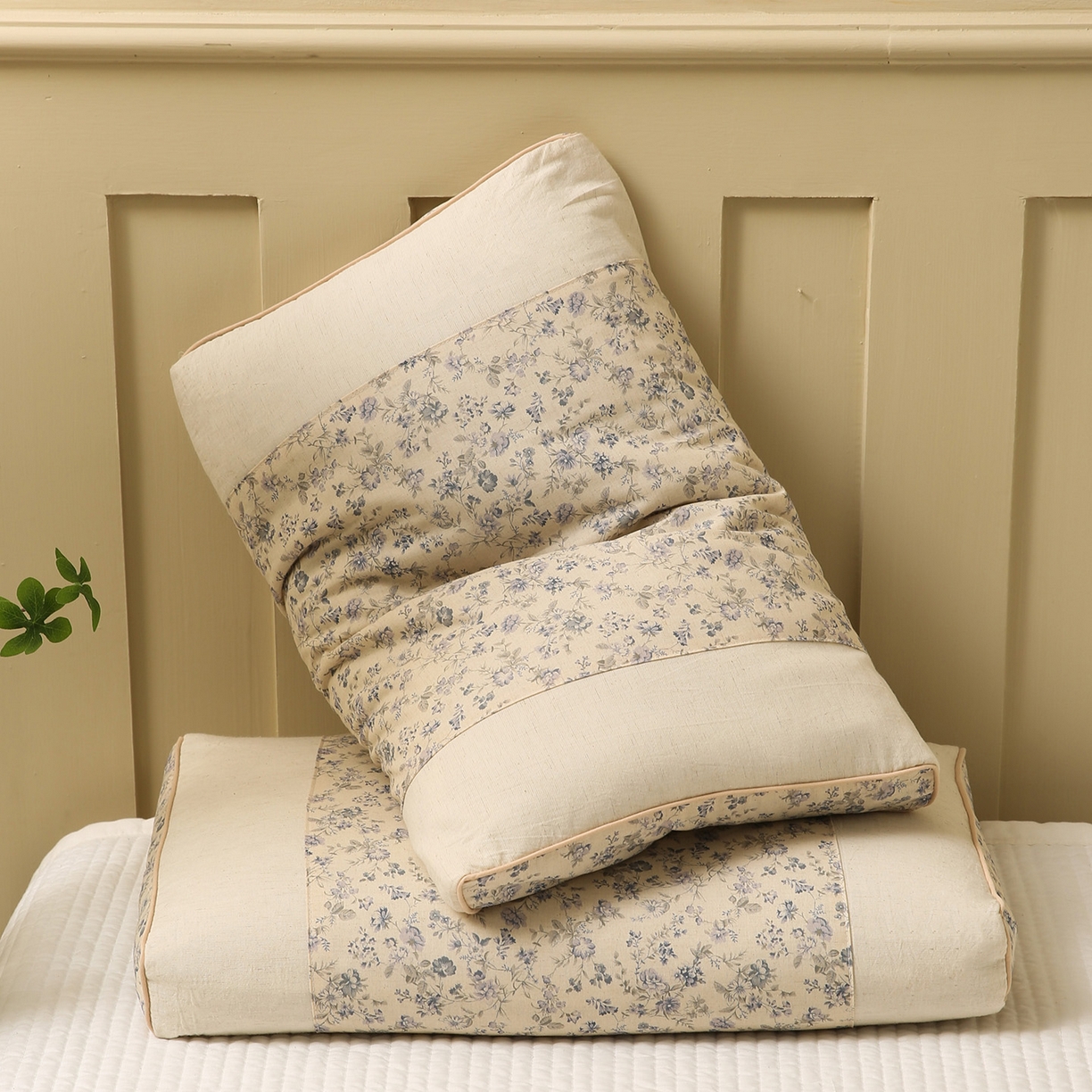 91家纺网 家纺一手货源 找家纺 梦叶草 2026新款全棉小碎花宫廷荞麦枕头枕芯 宫廷荞麦枕-小碎花蓝