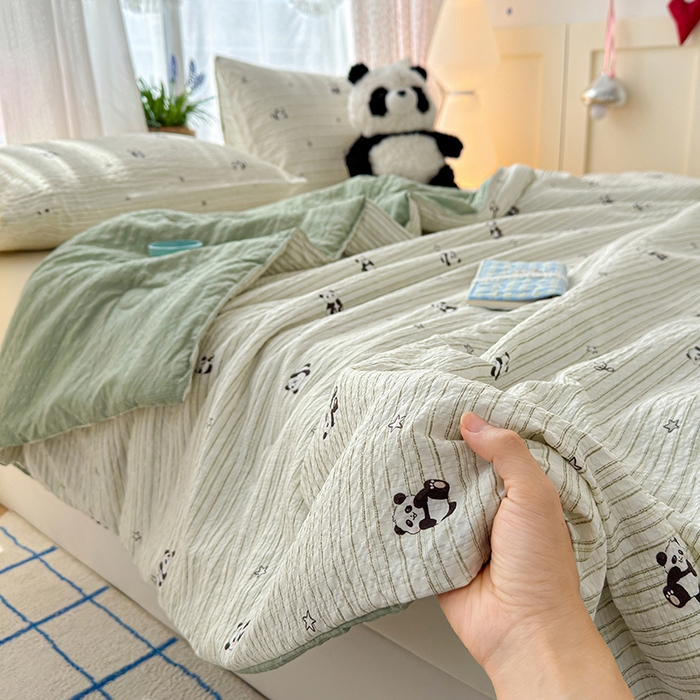 91家纺网 家纺一手货源 找家纺 晚爱家纺（原晚安家居） 2026新款泡芙棉夏被双层纱泡泡纱空调被小清新夏凉被 大熊猫