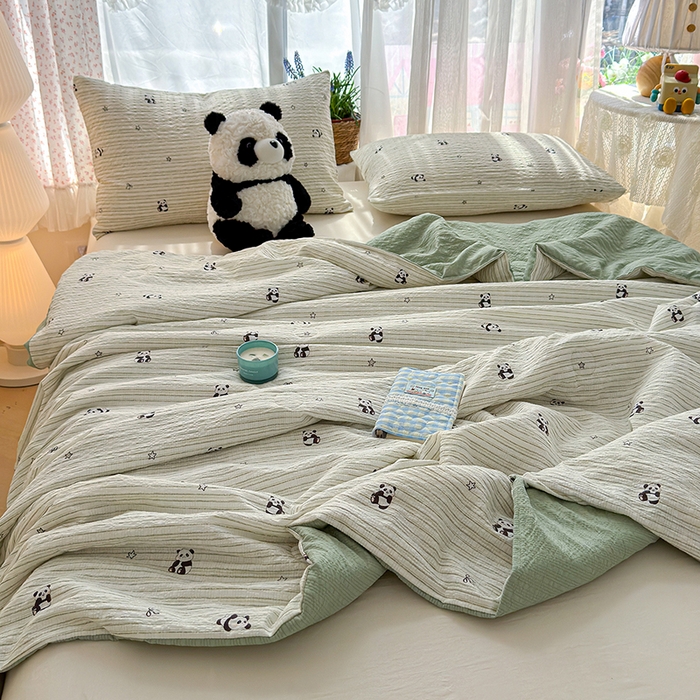 91家纺网 家纺一手货源 找家纺 晚爱家纺（原晚安家居） 2026新款泡芙棉夏被双层纱泡泡纱空调被小清新夏凉被 大熊猫