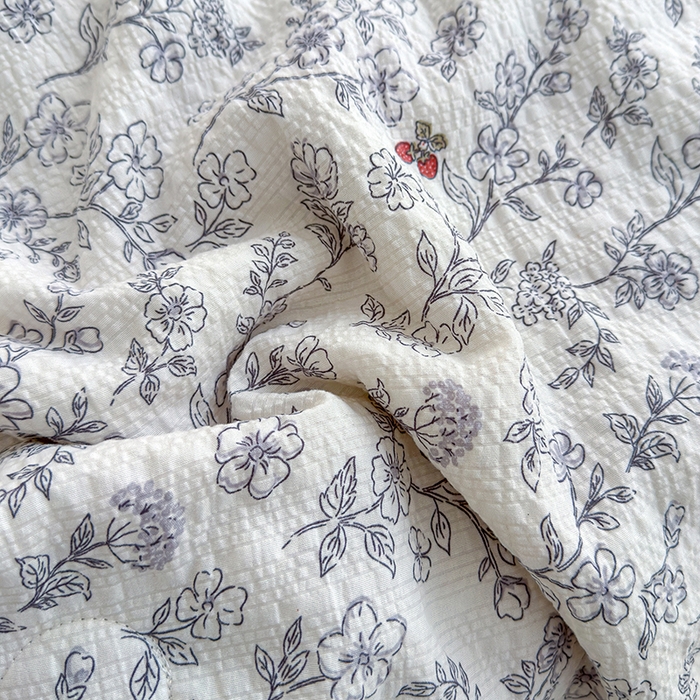 91家纺网 家纺一手货源 找家纺 晚爱家纺（原晚安家居） 2026新款泡芙棉夏被双层纱泡泡纱空调被小清新夏凉被 春风拂梦