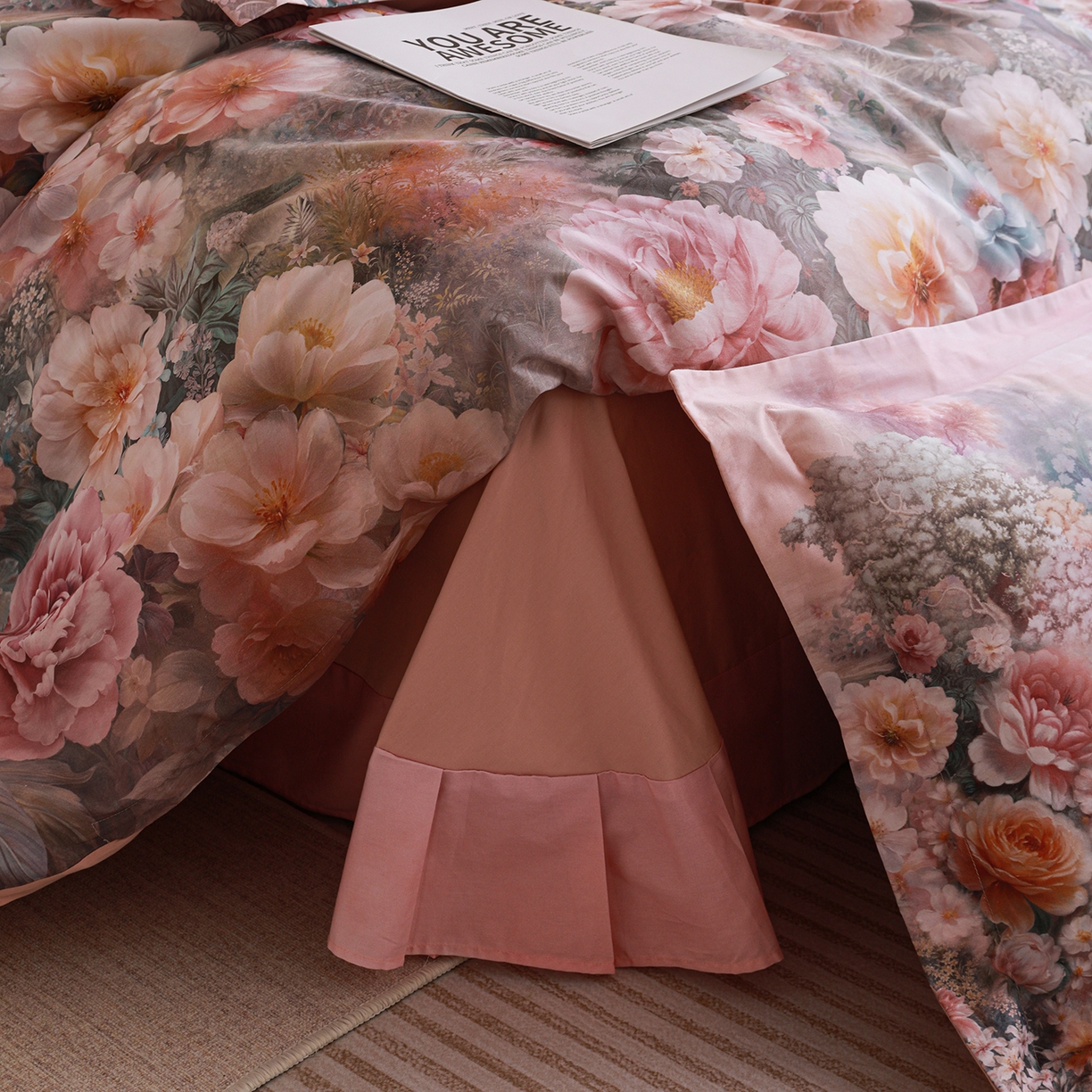 91家纺网 家纺一手货源 找家纺 朵希曼 2026新款全棉纯棉大版定位13376数码印花系列四件套 池花映日-粉