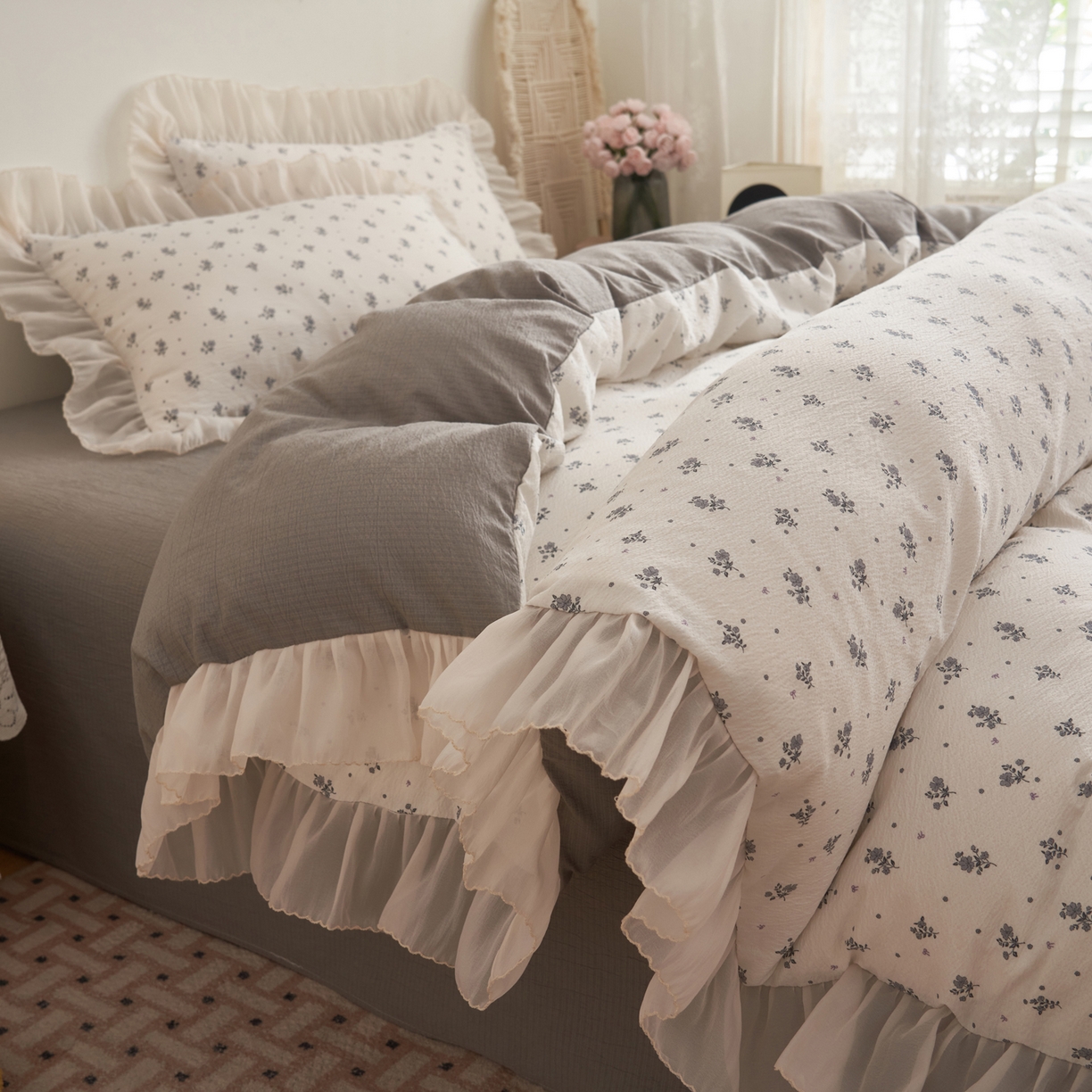 91家纺网 家纺一手货源 找家纺 晨曦家纺 2026春夏新款皱雾纱泡芙纱水洗少女ins风韩版四件套 松烟星子