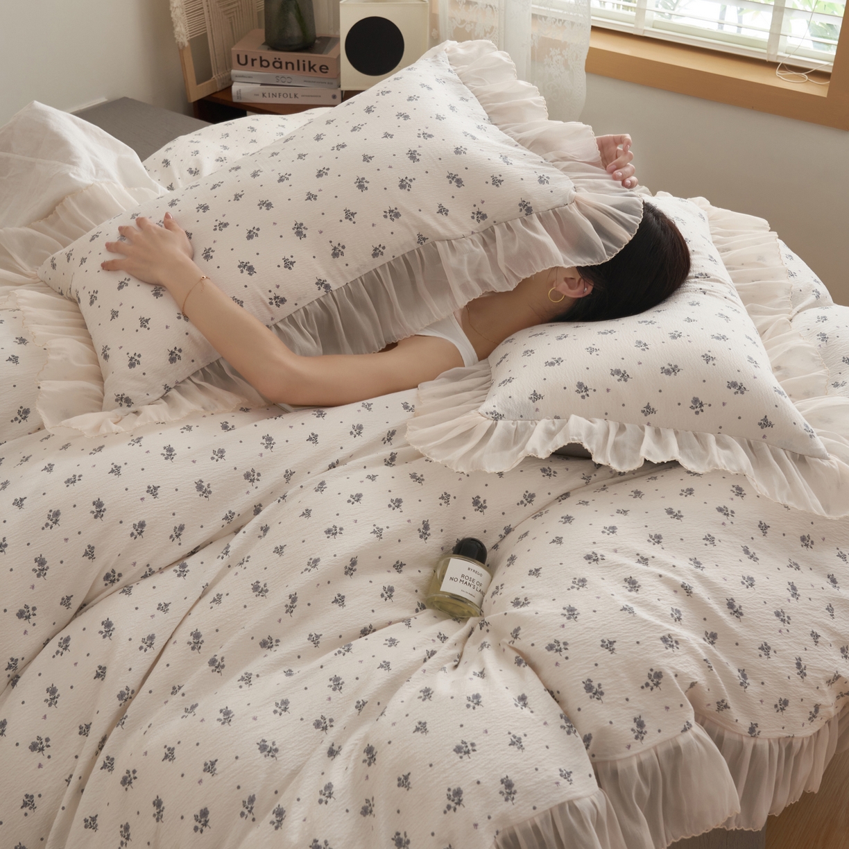 91家纺网 家纺一手货源 找家纺 晨曦家纺 2026春夏新款皱雾纱泡芙纱水洗少女ins风韩版四件套 松烟星子