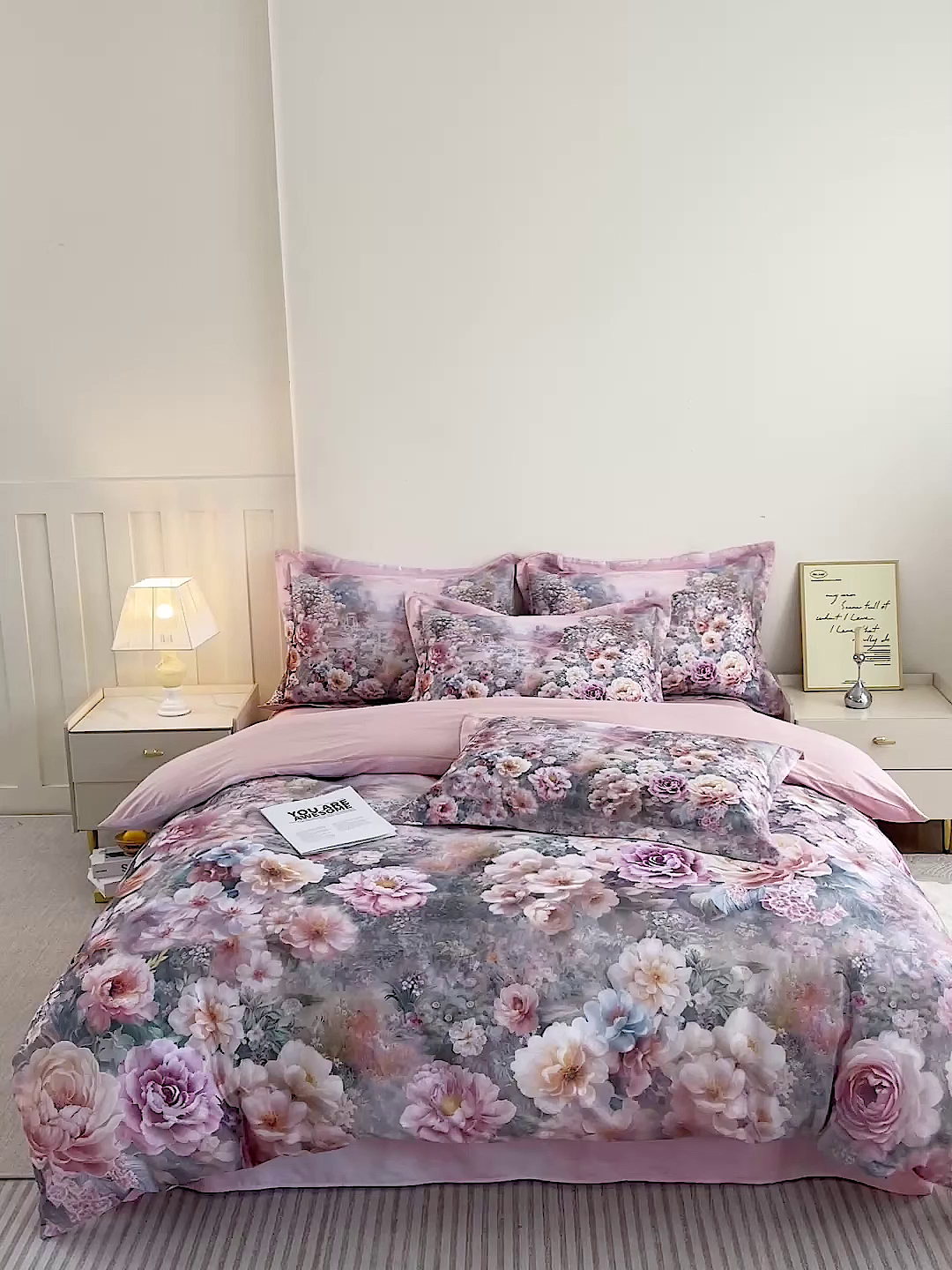 91家纺网 家纺一手货源 找家纺 朵希曼 2026新款全棉纯棉大版定位13376数码印花系列四件套 池花映日-粉