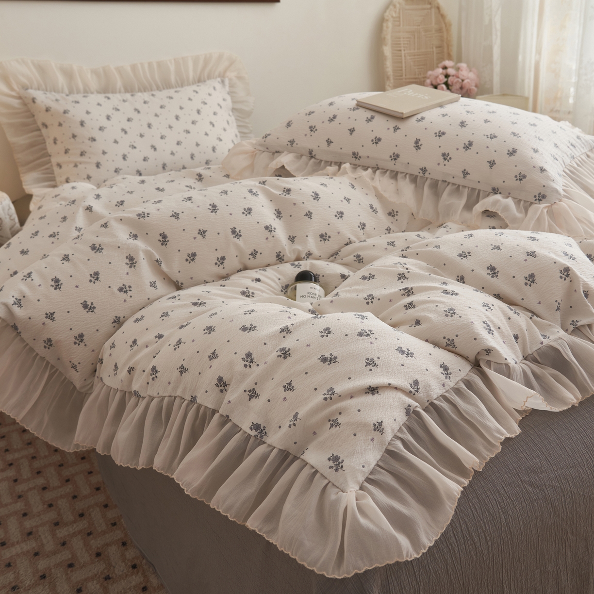 91家纺网 家纺一手货源 找家纺 晨曦家纺 2026春夏新款皱雾纱泡芙纱水洗少女ins风韩版四件套 松烟星子