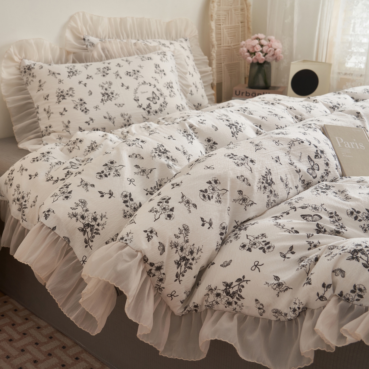 91家纺网 家纺一手货源 找家纺 晨曦家纺 2026春夏新款皱雾纱泡芙纱水洗少女ins风韩版四件套 素墨蝶语