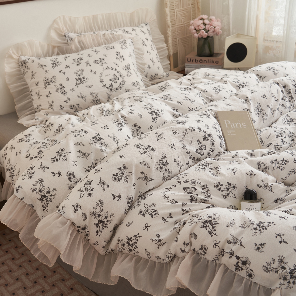 91家纺网 家纺一手货源 找家纺 晨曦家纺 2026春夏新款皱雾纱泡芙纱水洗少女ins风韩版四件套 素墨蝶语