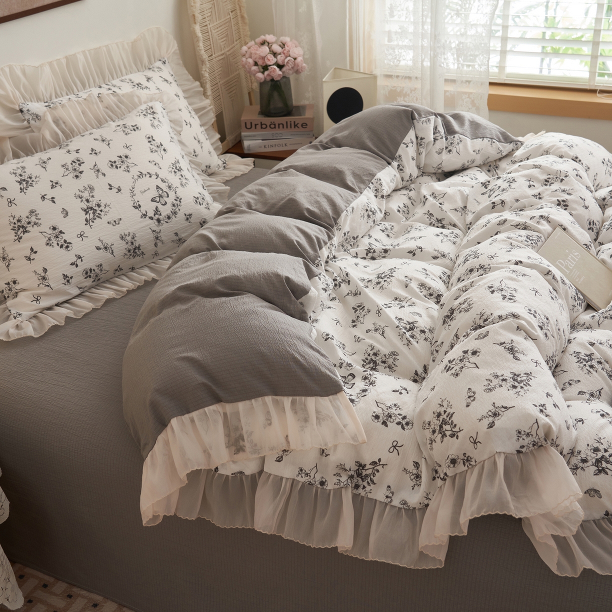 91家纺网 家纺一手货源 找家纺 晨曦家纺 2026春夏新款皱雾纱泡芙纱水洗少女ins风韩版四件套 素墨蝶语