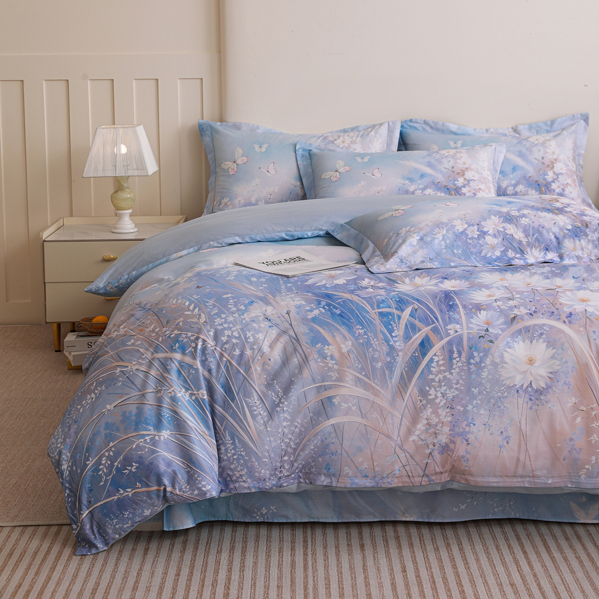 91家纺网 家纺一手货源 找家纺 朵希曼 2026新款全棉纯棉大版定位13376数码印花系列四件套 秋天童话-兰