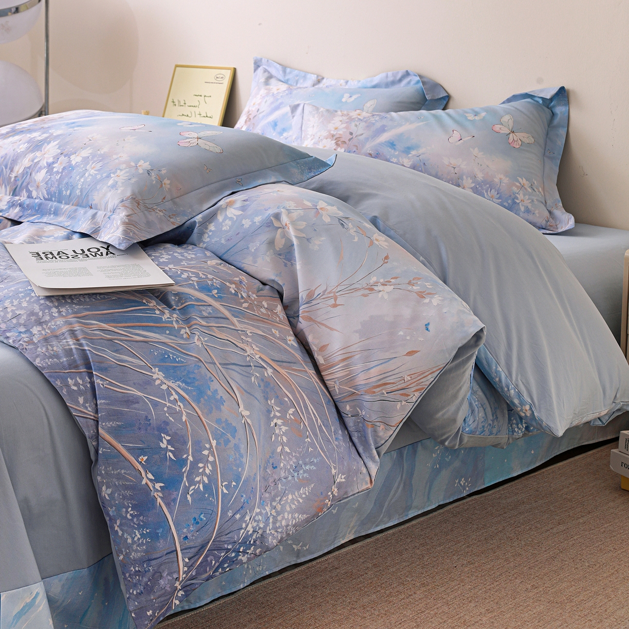 91家纺网 家纺一手货源 找家纺 朵希曼 2026新款全棉纯棉大版定位13376数码印花系列四件套 秋天童话-兰