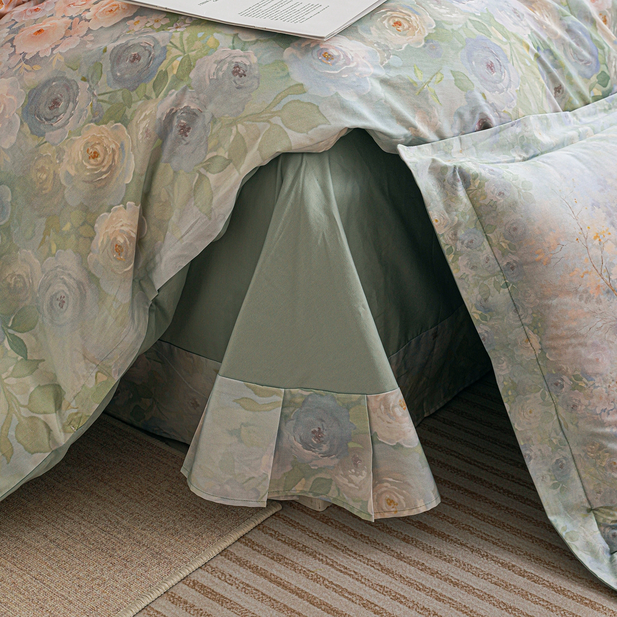 91家纺网 家纺一手货源 找家纺 朵希曼 2026新款全棉纯棉大版定位13376数码印花系列四件套 油画意境-绿