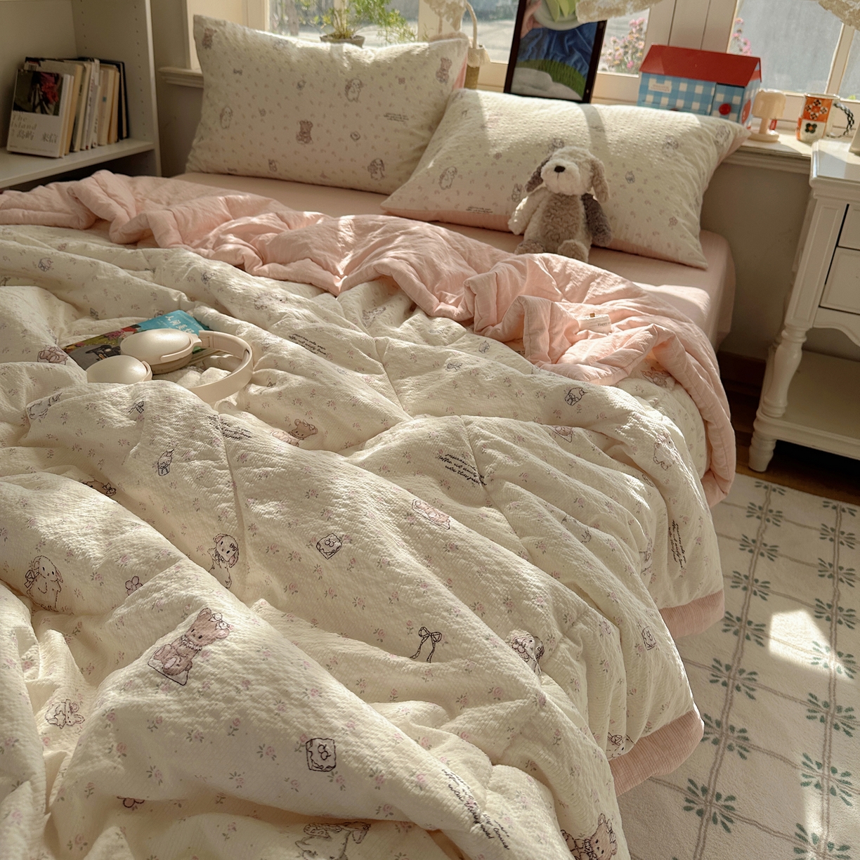 91家纺网 家纺一手货源 找家纺 梵克保罗 2026新款10A抗菌泡芙棉夏被被子被芯 泡芙棉-花间兔语