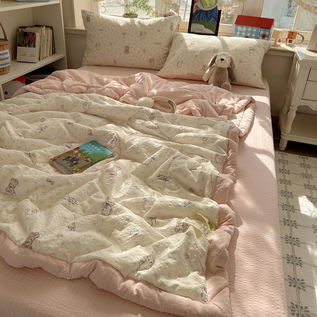 91家纺网 家纺一手货源 找家纺 梵克保罗 2026新款10A抗菌泡芙棉夏被被子被芯 泡芙棉-花间兔语