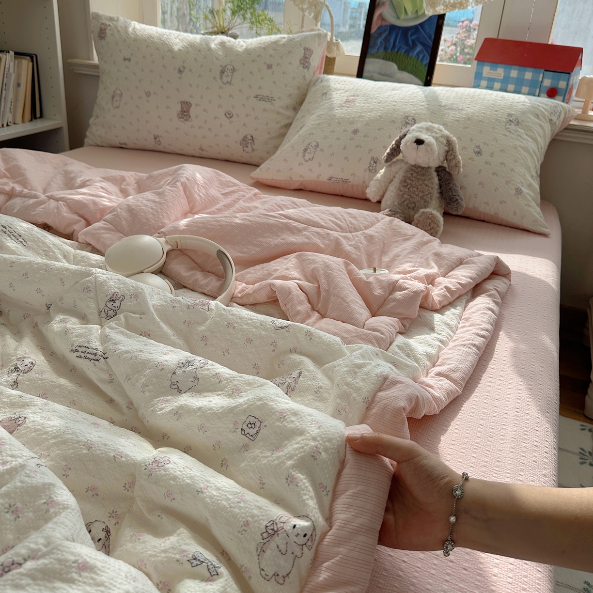 91家纺网 家纺一手货源 找家纺 梵克保罗 2026新款10A抗菌泡芙棉夏被被子被芯 泡芙棉-花间兔语