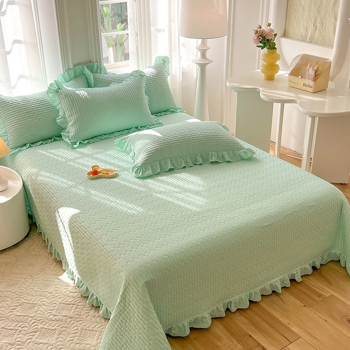 91家纺网 家纺一手货源 找家纺 花香四季家纺 2026新款13376全棉夹棉床盖三件套13372纯棉纯色床盖花边公主风（可定制任意尺寸） 薄荷绿