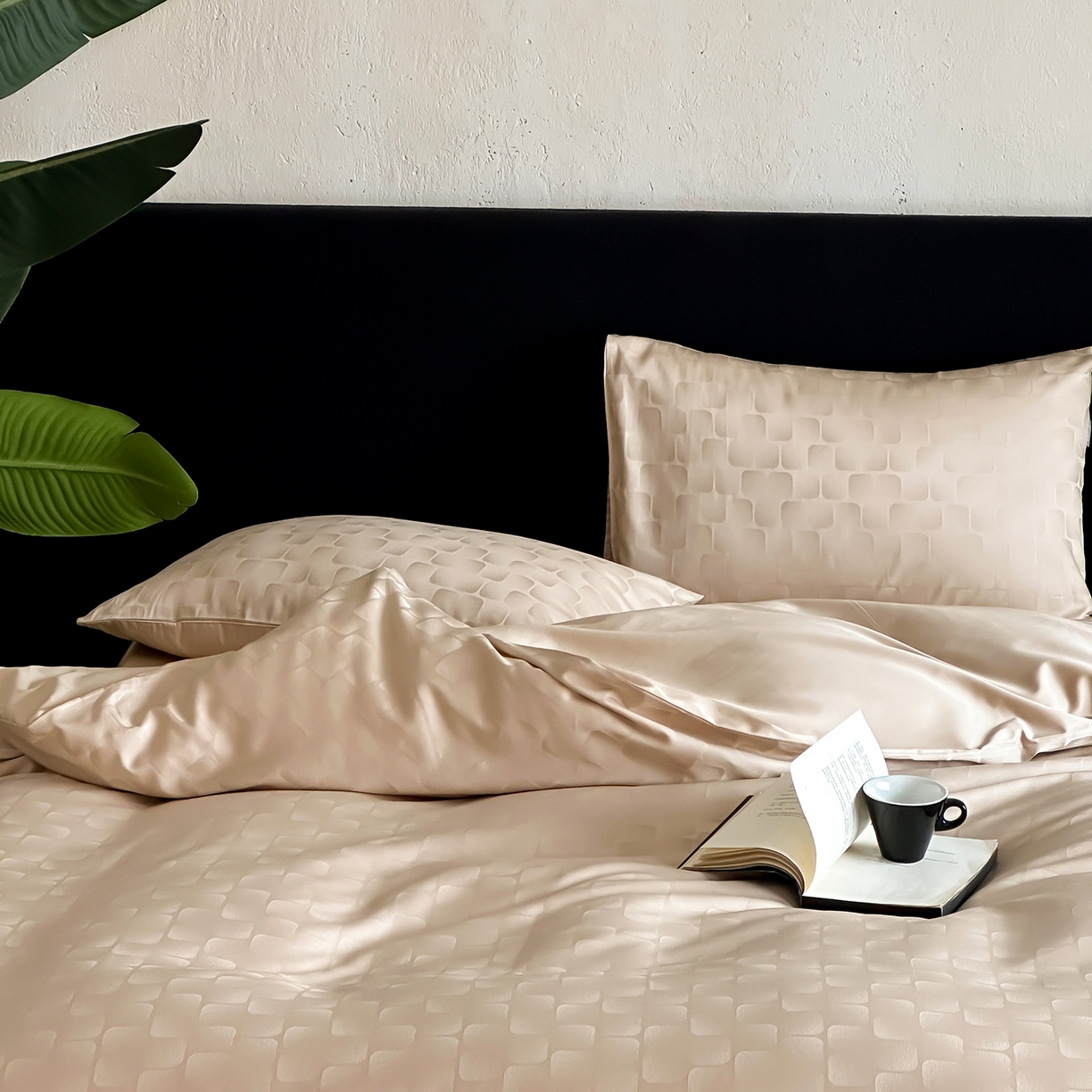 91家纺网 家纺一手货源 找家纺 时光里 2026新款100S贡缎提花全棉四件套 方糖肌理-金