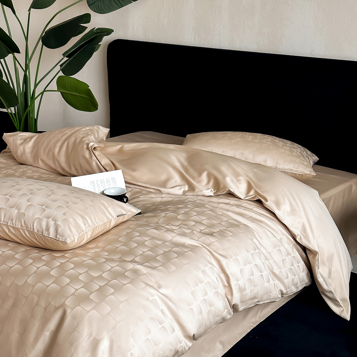 91家纺网 家纺一手货源 找家纺 时光里 2026新款100S贡缎提花全棉四件套 方糖肌理-金