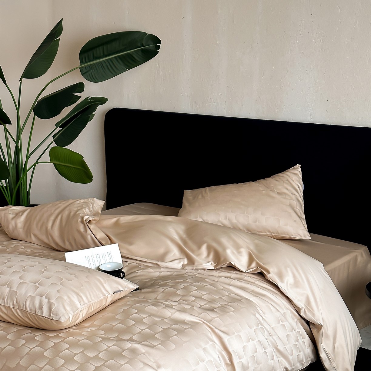 91家纺网 家纺一手货源 找家纺 时光里 2026新款100S贡缎提花全棉四件套 方糖肌理-金