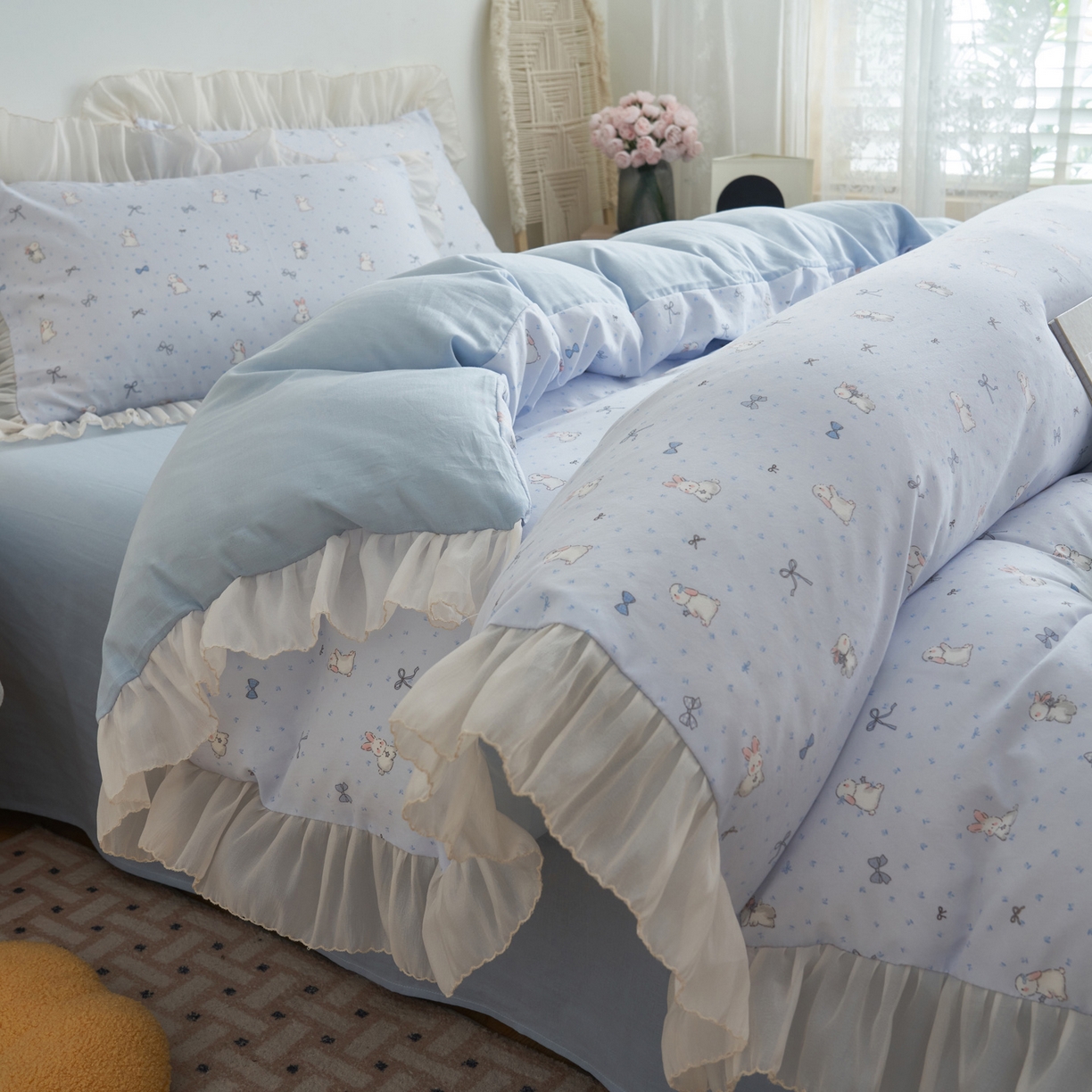 91家纺网 家纺一手货源 找家纺 晨曦家纺 2026春夏新款雪花皱纱花边小碎花小清新少女风四件套 奶蓝兔叽