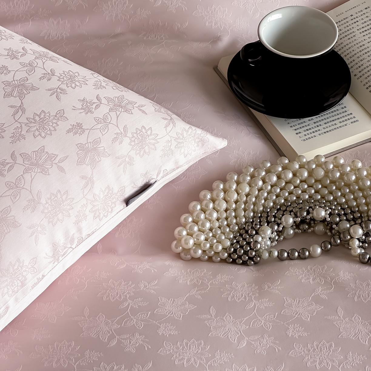 91家纺网 家纺一手货源 找家纺 时光里 2026新款100S贡缎提花全棉四件套 漫野甜梦-粉