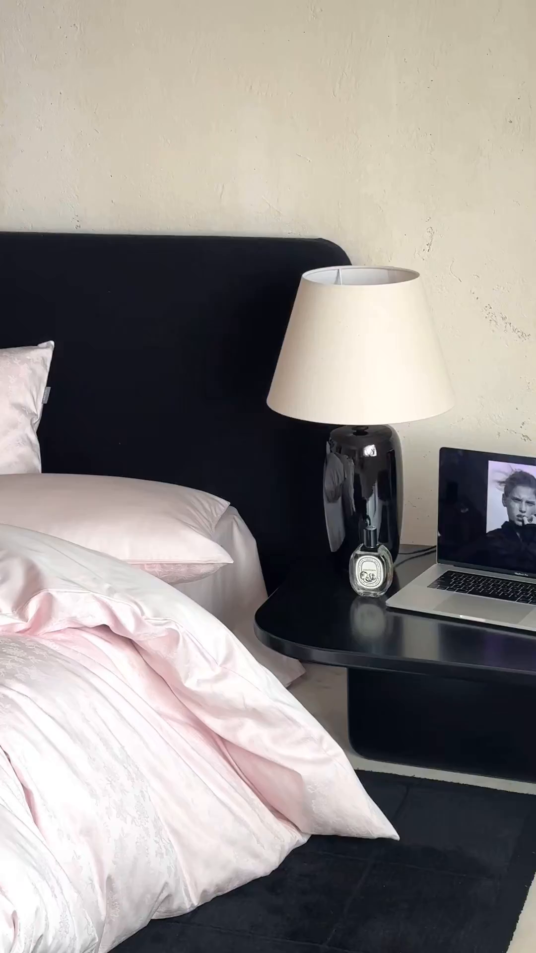 91家纺网 家纺一手货源 找家纺 时光里 2026新款100S贡缎提花全棉四件套 漫野甜梦-粉