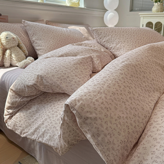 91家纺网 家纺一手货源 找家纺 忆生活家纺 2026春夏新款A类全棉纯棉有氧双层纱小清新四件套 芳草