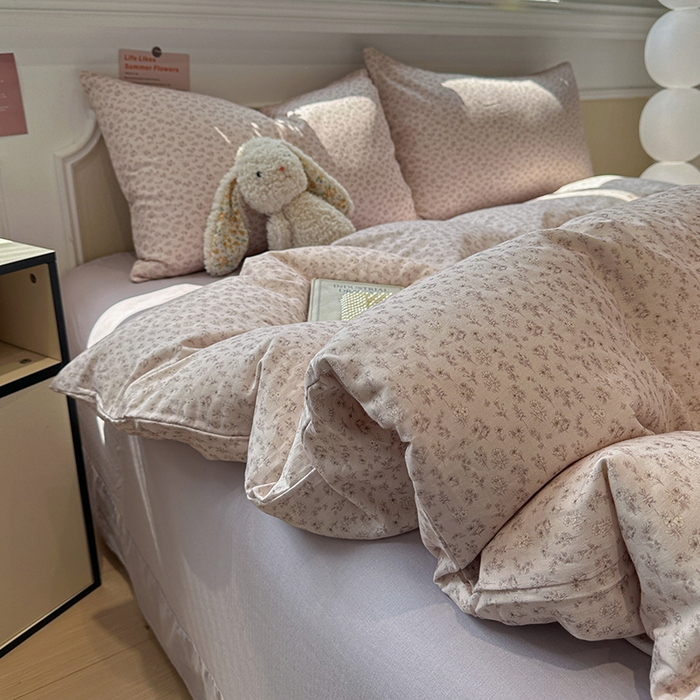 91家纺网 家纺一手货源 找家纺 忆生活家纺 2026春夏新款A类全棉纯棉有氧双层纱小清新四件套 芳草