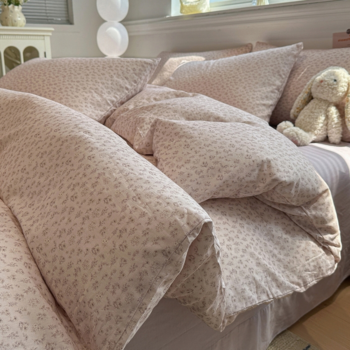 91家纺网 家纺一手货源 找家纺 忆生活家纺 2026春夏新款A类全棉纯棉有氧双层纱小清新四件套 芳草