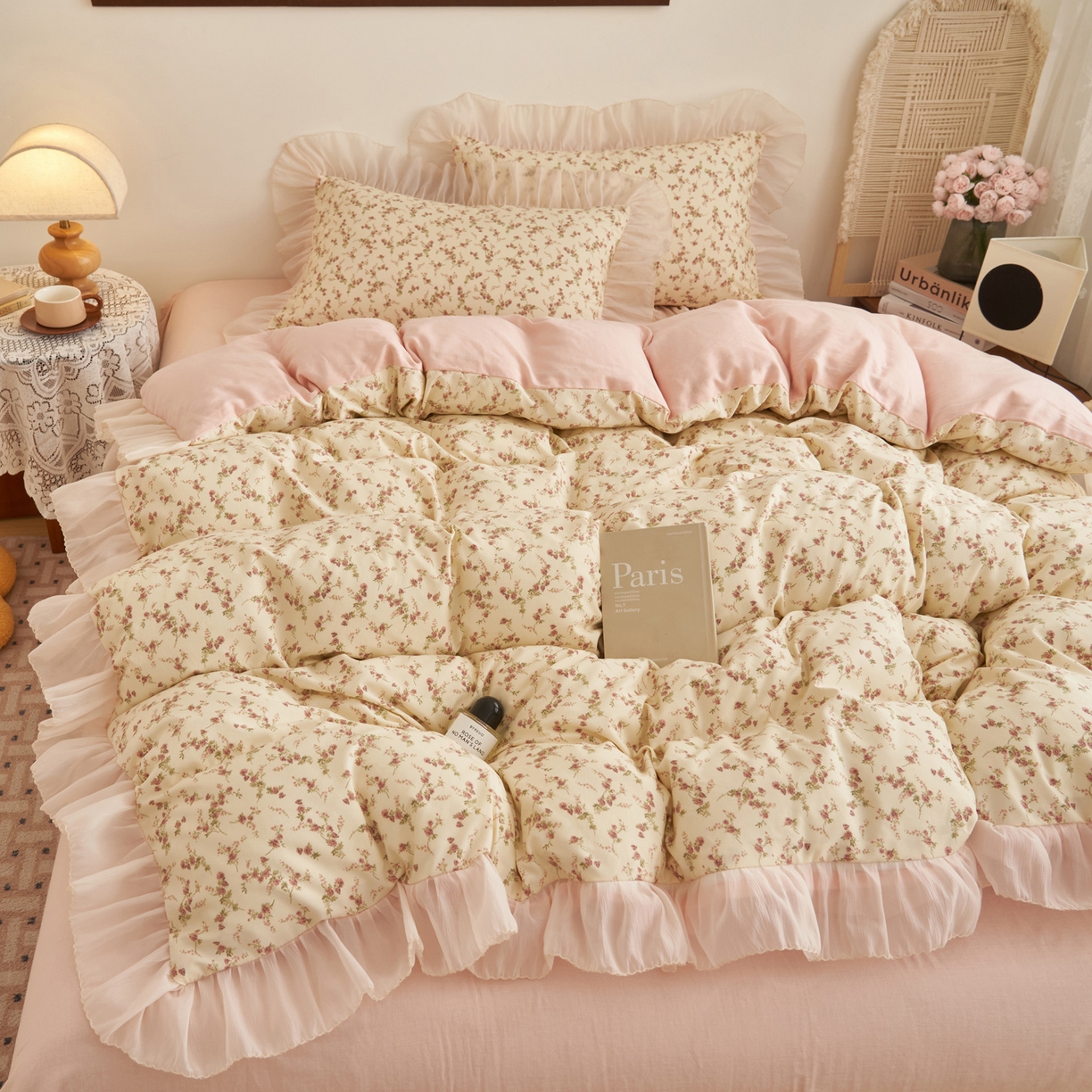 91家纺网 家纺一手货源 找家纺 晨曦家纺 2026春夏新款雪花皱纱花边小碎花小清新少女风四件套 奶杏蔷薇