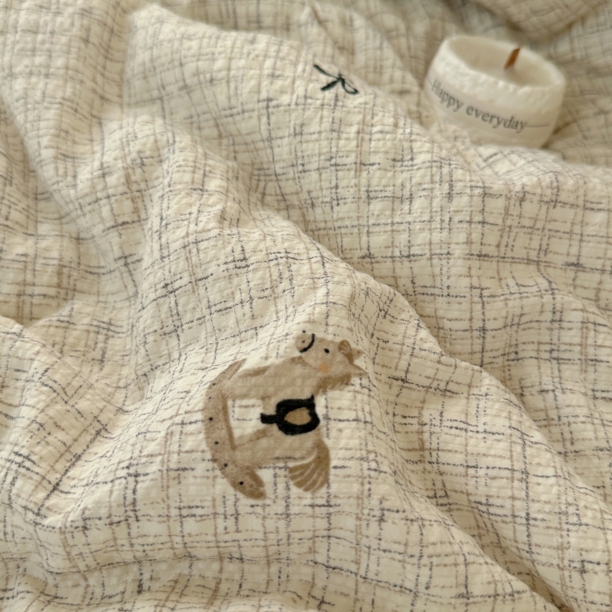 91家纺网 家纺一手货源 找家纺 梵克保罗 2026新款10A抗菌泡芙棉夏被被子被芯 泡芙棉-织纹萌驹