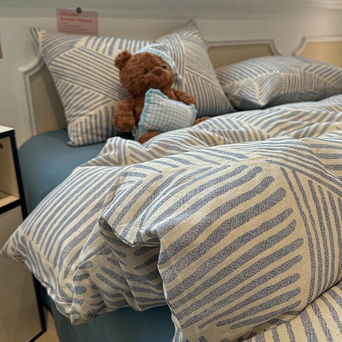 91家纺网 家纺一手货源 找家纺 忆生活家纺 2026春夏新款A类全棉纯棉有氧双层纱小清新四件套 简森-蓝